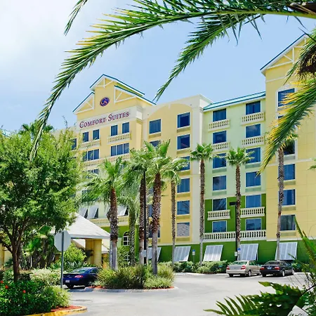 Comfort Suites Maingate East-2