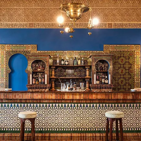 Alhambra Palace Hotel-2
