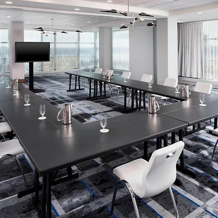 Le Meridien Chicago - Oakbrook Center-3