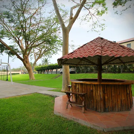Quality Hotel Real Aeropuerto San Salvador-2
