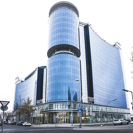 Select Hotel Berlin Spiegelturm-2