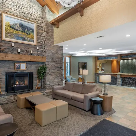 Best Western Plus Fernie Mountain Lodge-2