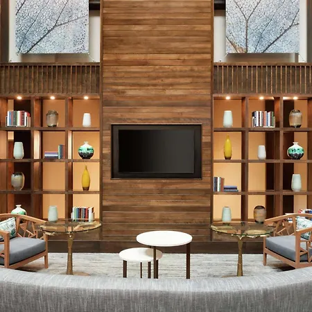 Embassy Suites By Hilton Atlanta Alpharetta-2
