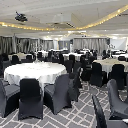 Village Hotel Manchester Bury-3