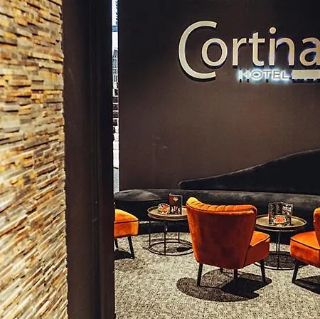 Hotel Cortina-3