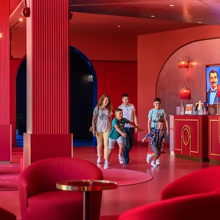 Grand Magic Hotel Marne La Vallee-2