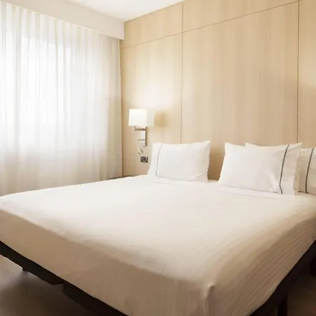 AC Hotel Córdoba by Marriott-3