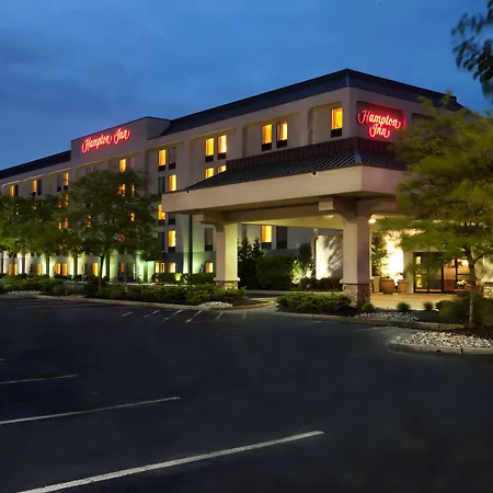 Hampton Inn Woodbridge-2