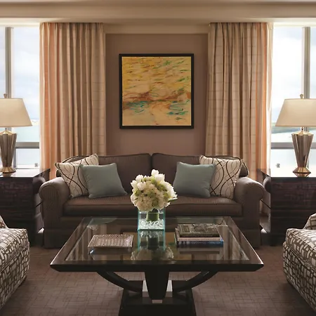Four Seasons Hotel Miami-3