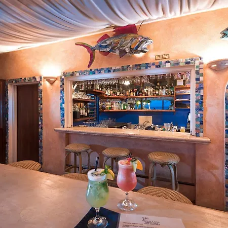 Little Arches Boutique Hotel - Adults Only-3