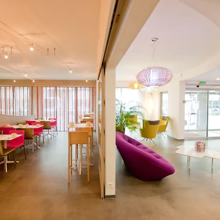 Hotel Anne De Bretagne-3