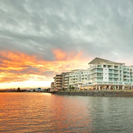 Ramada Hotel & Suites By Wyndham Ballina Byron-2