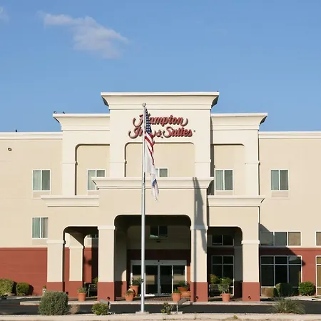 Hampton Inn & Suites Hobbs-2