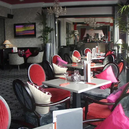 Cumberland Hotel - Oceana Collection-3