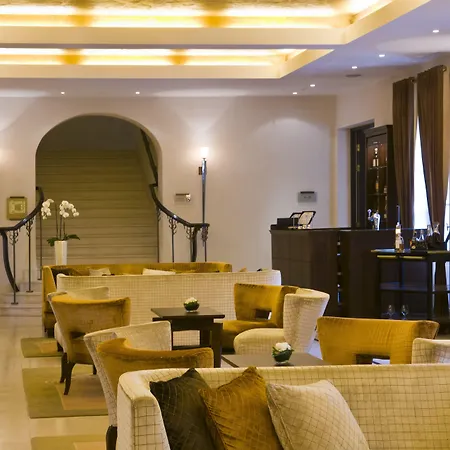 Mamaison Le Regina Boutique Hotel-3