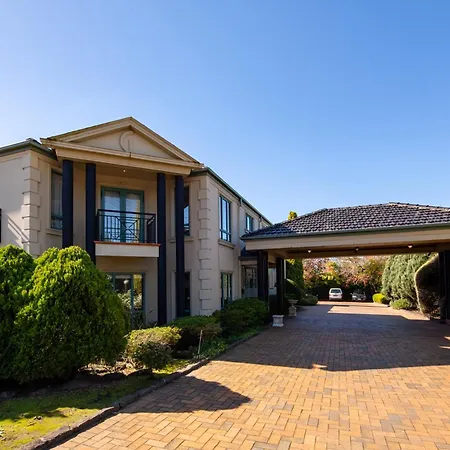 Gateway On Monash-2