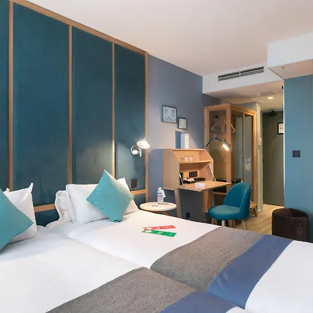 Quality Hotel&Suites Bercy Bibliothèque by HappyCulture-2