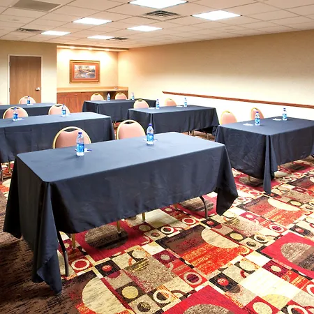Holiday Inn Express Hotel & Suites Bowling Green By Ihg-3