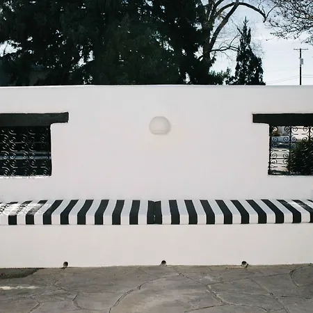 El Rey Court-2
