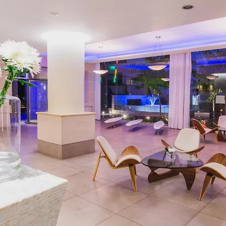 Napa Plaza Hotel (Adults Only)-2