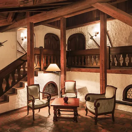 Swiss-Chalet Merlischachen - Romantik Schloss-Hotel Am See-3