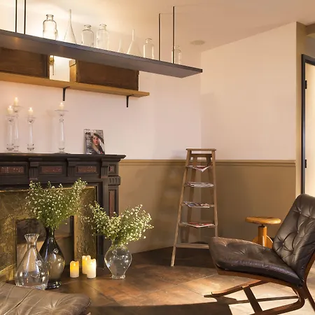 Hotel Le Chat Noir-3