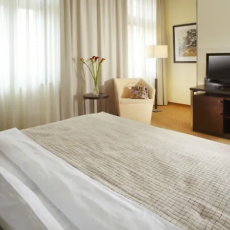 Clarion Hotel Prague City-2