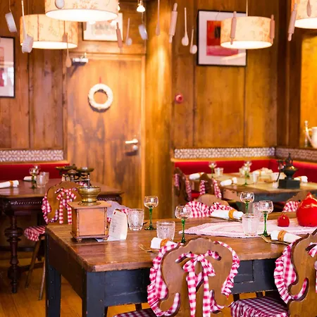 Relais Et Chateaux Le Chambard-3