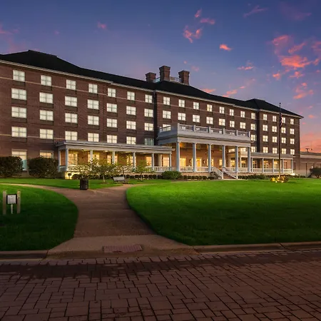 Hilton Garden Inn Suffolk Riverfront-2