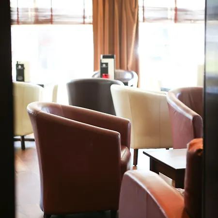 The Glenmoriston Townhouse Hotel-3