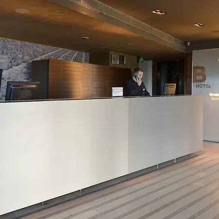 B Hotel-3