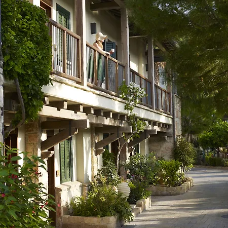 Columbia Beach Resort-2