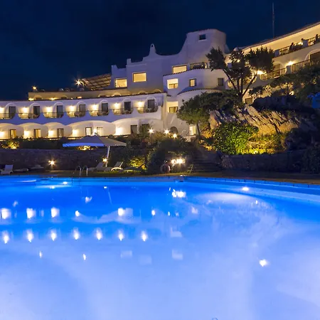 Hotel Luci Di La Muntagna-2