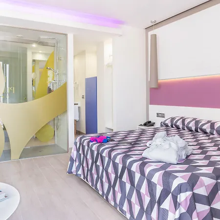The Purple Hotel - Adults Only-2