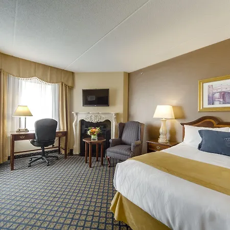 Monte Carlo Inn Vaughan Suites-3