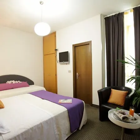 Art Hotel-2