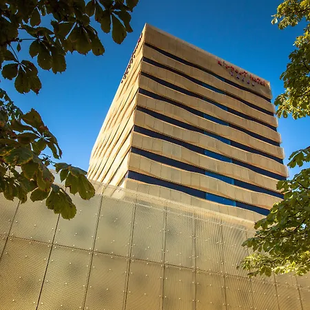 Airport Hotel Basel - Convenient & Friendly-2