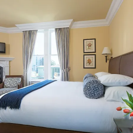West Cliff Inn, A Four Sisters Inn-3