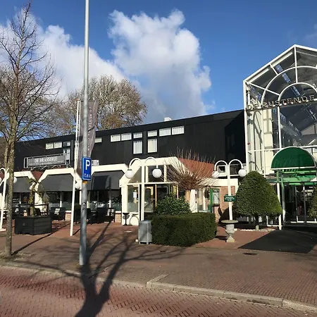 Hotel De Rustende Jager-2
