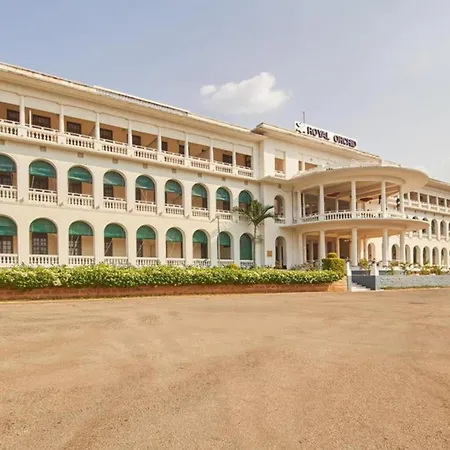 Royal Orchid Brindavan Garden Palace & Spa Mysore-3