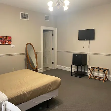 The Audubon Inn Llc-3