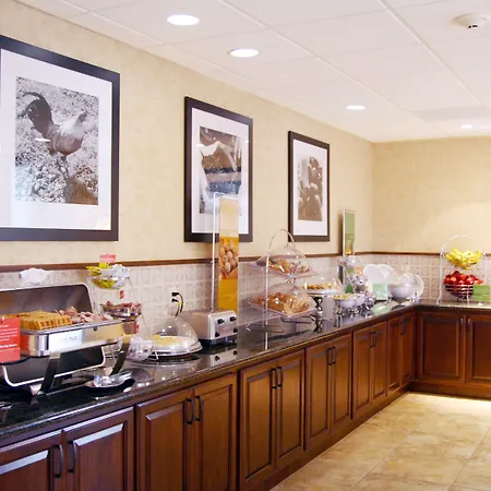 Hampton Inn & Suites Lodi-2