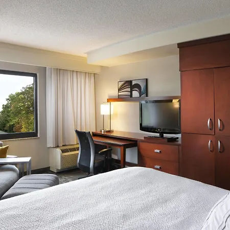 Courtyard By Marriott Jackson-2