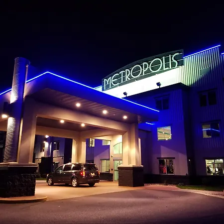Metropolis Resort - Eau Claire-3