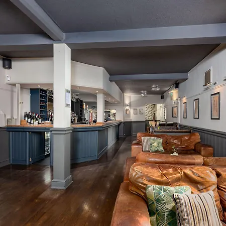 The World'S End - Northampton-2