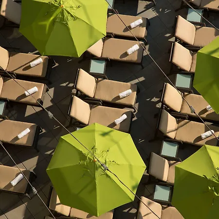 Four Seasons Hotel Seattle-3