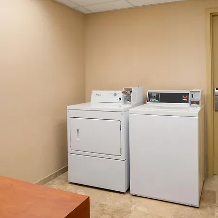 Hampton Inn & Suites Williamsburg-Central-3