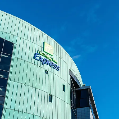 Holiday Inn Express Dundee By Ihg-3