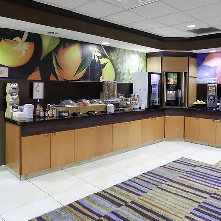 Fairfield Inn And Suites By Marriott Seymour-3