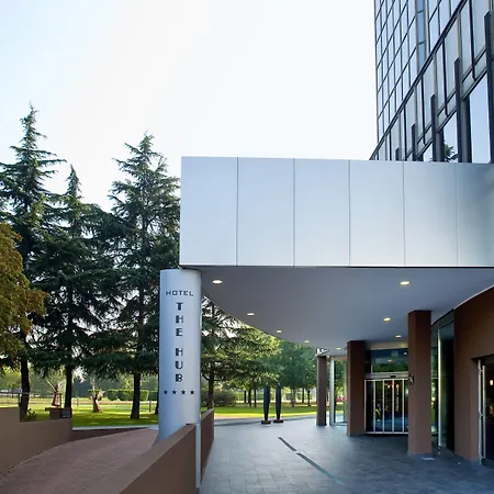 Best Western Plus The Hub Hotel-3